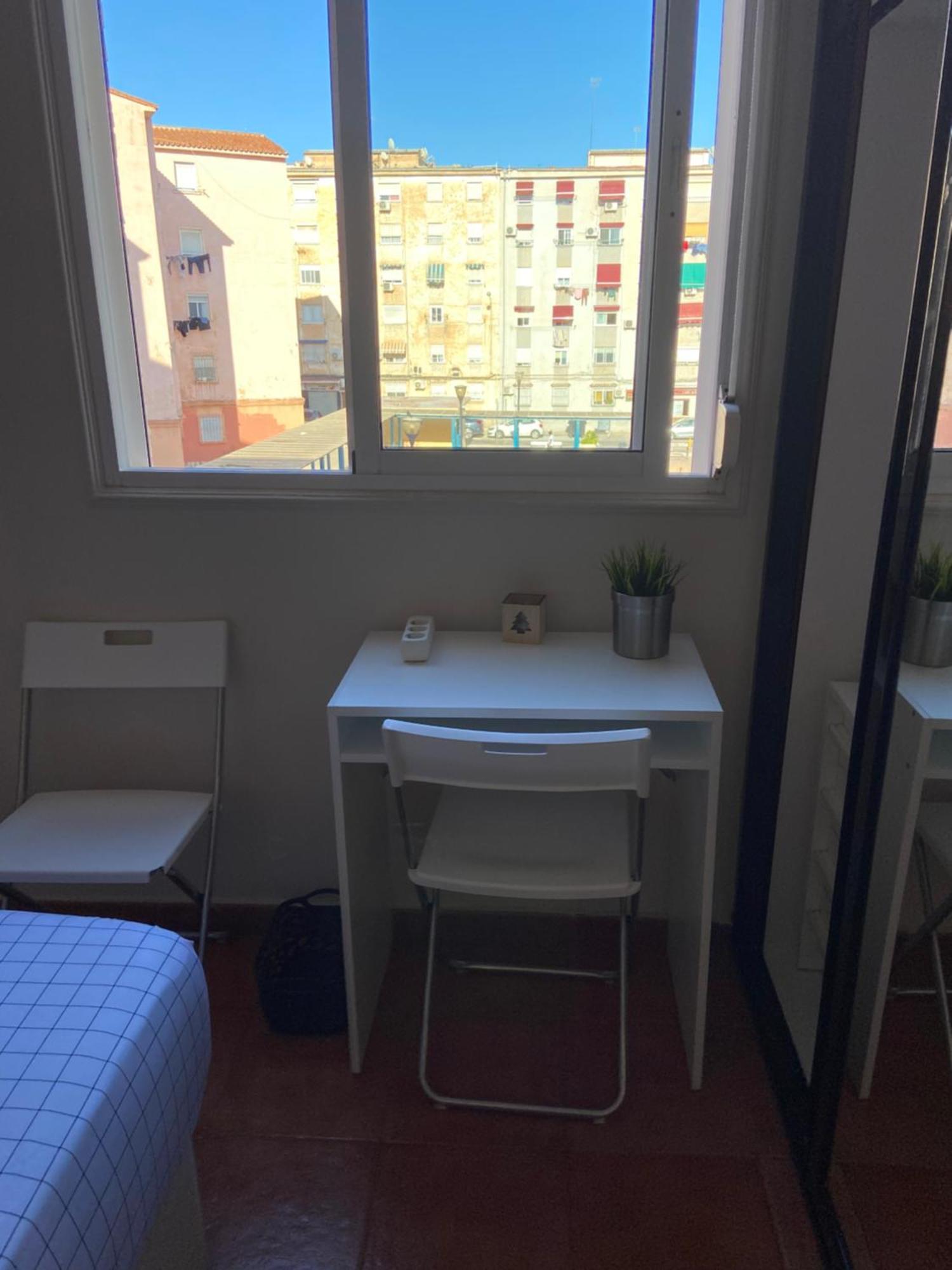 Habitacion Con Cama Matrimonial En Málaga Exterior foto